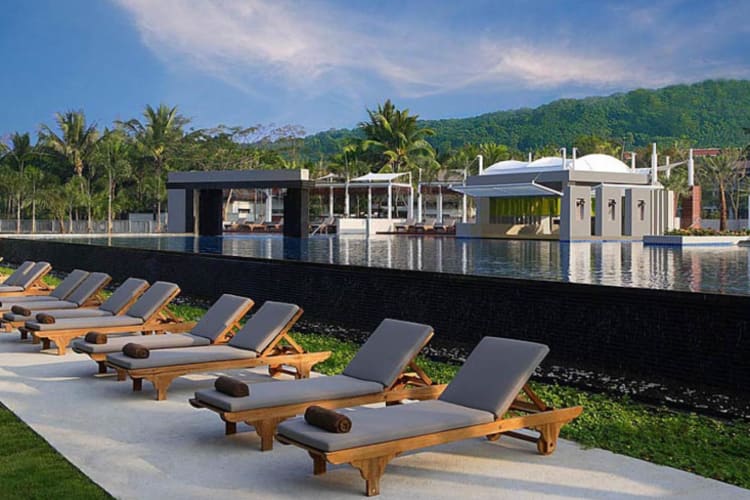 Pool and sun loungers